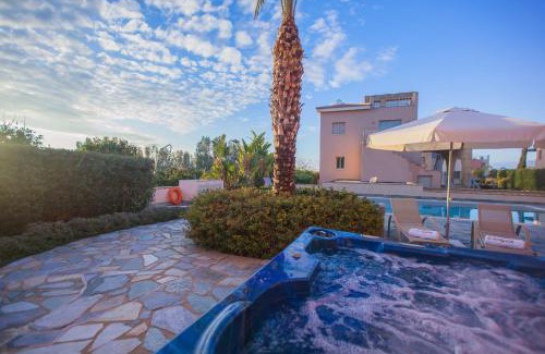 Polis Villa | Villa Saraliana Sandy Beach Villas - Heated Pool - Jacuzzi - Private Beach Area