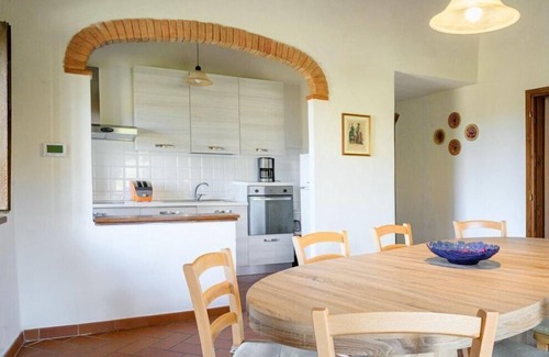 Pieve a Presciano Villa | Villa Scerfia Comfortable holiday residence