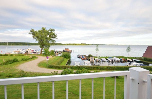 Bad Kleinen House | Villa Schnuppig on Lake Schwerin