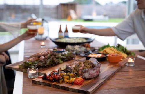 Kujukuri Villa | VILLA Seamu 九十九里 家族と愛犬で楽しむプール屋内BBQ付き高級ガーデンヴィラ サウナ設置予定