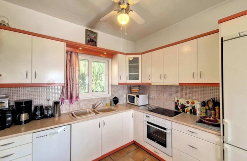 Kilada Villa | Villa 'Seaview with Pool For 6' with Sea View, Wi-Fi and Air Conditioning