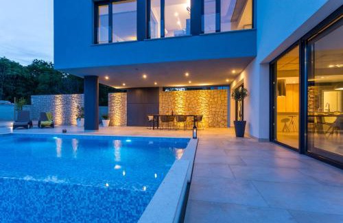 Salatic Villa | Villa Silente