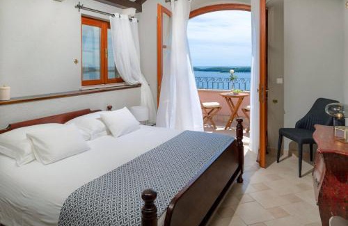 Hvar Villa | Villa Silversea in Hvar infinity heated pool