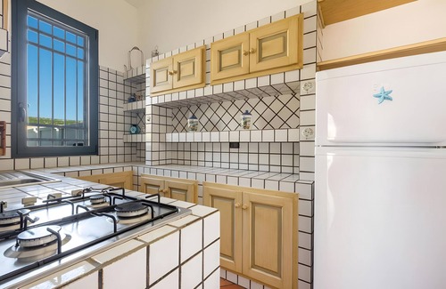 Scala di Furno Villa | Villa 'Simona- Torre Lapillo' with Private Garden and Air Conditioning