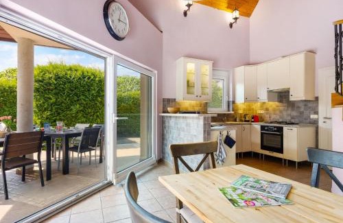 Siofok-Szabadifurdo Villa | Villa Smeraldo by Interhome