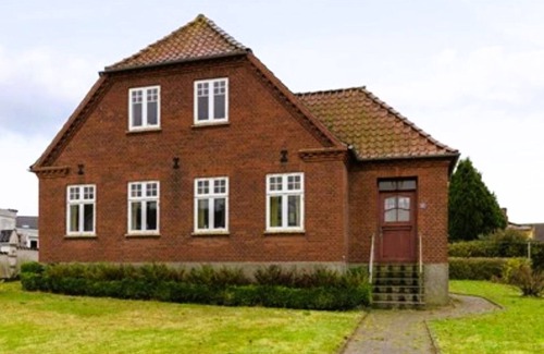 Augustenborg Villa | Villa Sommer - lovely holiday villa near Fladbæk beach, Nørreskoven and Augustenborg