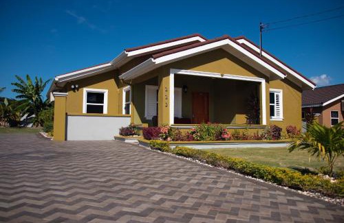 Mammee Bay House | Villa Sophia