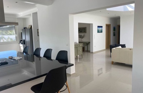 Vari-Voula-Vouliagmeni Villa | VILLA SOPHY villasophy.comnn