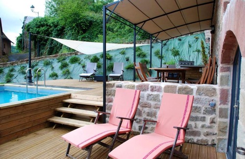 Noailhac Villa | Villa spacieuse à Noailhac avec piscine privée