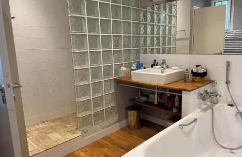 Brignogan-Plage Villa | Villa spacieuse avec piscine à Plounéour-Brignogan