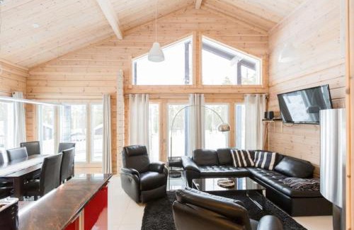 Akaslompolo Ski Chalet | Villa Stella