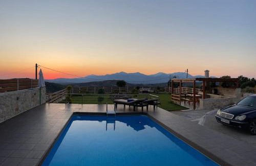 Kounavi Villa | Villa Stironas
