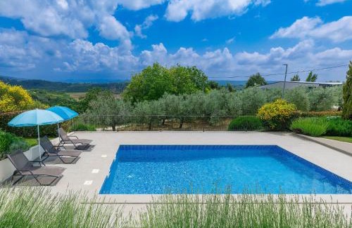 Baredine Villa | Villa Stuartma by Interhome