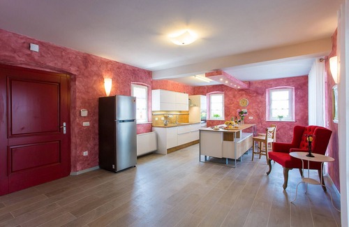 Montizana Villa | Villa Stupenda with private pool and jacuzzi in Porec