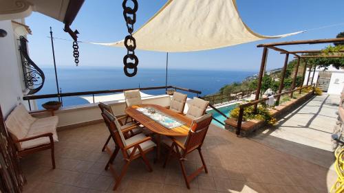 Conca dei Marini Villa | Villa Sunrise. Pool and seaview in Amalfi Coast