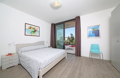 Cisano Apartment | Villa T14