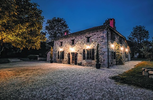 Lesterps Villa | Villa TagiBao with heated pool and SPA