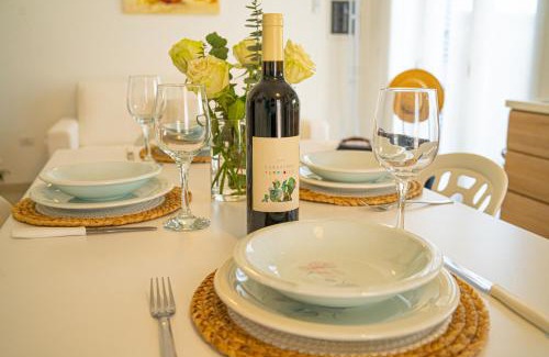 Boncore Villa | Villa Teresa Elegant & Relaxing Holiday Home with private hydro spa pool