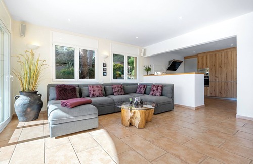 Tamarit Villa | Villa 'The Beauty of Cala Tamarit' with Sea View, Pool, Wi-Fi & Garden