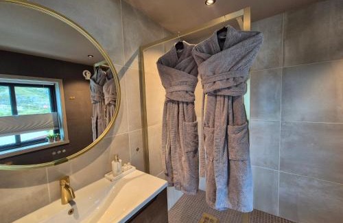 Aa House | Villa The high end of Lofoten- with SAUNA