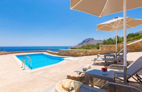 Agios Vasileios Villa | Villa Thromila