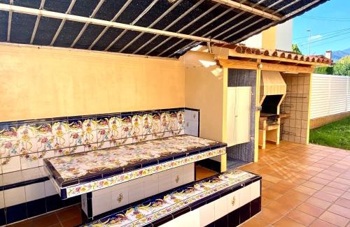 Benicassim Villa | Villa Torreón con piscina privada a 5 min playa
