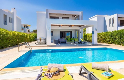 Lahania Villa | Villa Tsampikos - Three Bedroom Villa, Sleeps 6