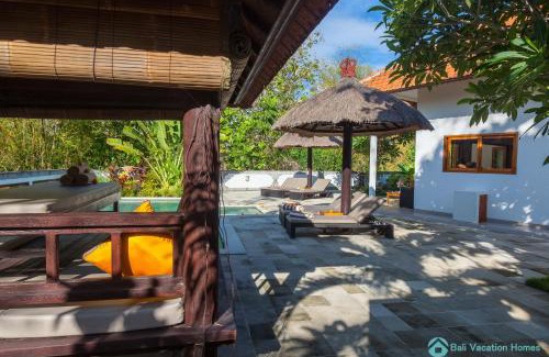 Anturan Villa | Villa Udara Lovina, Kalibukbuk