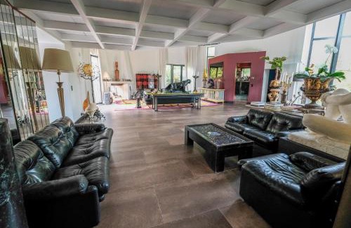 Gif-sur-Yvette House | Villa Utopia