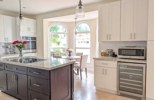 Fort Myers Villa | Villa Valencia - 3 Bedroom on the River with a Pool