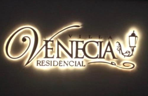 Sector 3 House | Villa Venecia