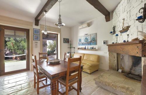 Giorgilorio Villa | Villa Verdeoasi by BarbarHouse