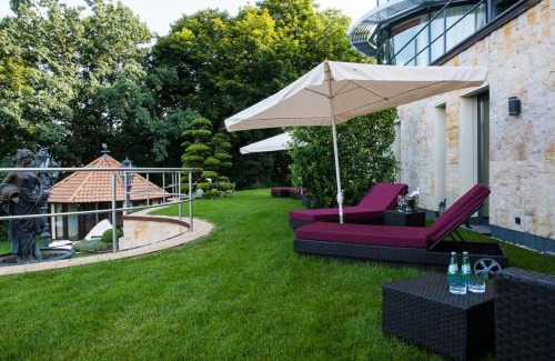 Loschwitz Apartment | Villa via Lapis - Panoramablick über Dresden - Garten - Pool - Sauna - Luxus