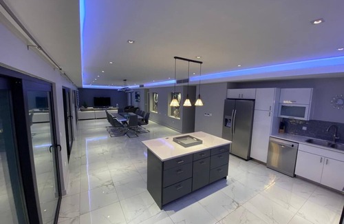 Oyster Pond Villa | Villa Vijoux, Modern 8 br villa for large groups or family & Spectacular views!