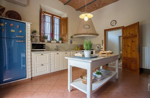 Fabbrica Villa | Villa Virna: A charming two-story historical villa, with Free WI-FI.