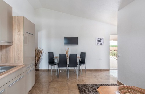 Strpacici Apartment | Villa Visnjan with Pool/Apartment No.1 on the First Floor with Balcony