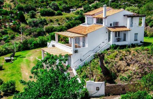 Agii Apostoli Villa | Villa Von Sophia/THE HOUSE