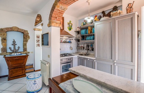 Capoliveri Villa | Villa with private beach access