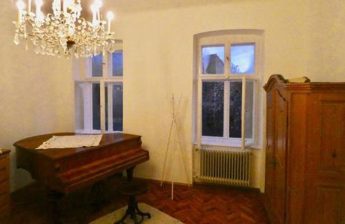 Krems an der Donau Apartment | Villa Wachtertor