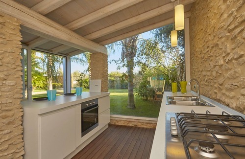 Marinella di Selinunte Villa | Villa with splendid pool near the beaches, 4 bedrooms
