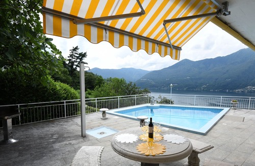 Tronzano Lago Maggiore Villa | Villa with private pool and dream view in Tronzano