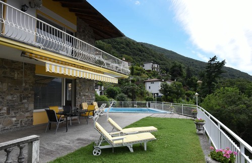 Tronzano Lago Maggiore Villa | Villa with private pool and dream view in Tronzano