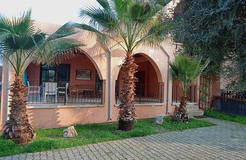 Catalkoy House | Villa with 4 Bedrooms . Pool and Hot tub