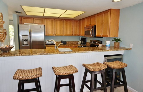 Palm Island Villa | Villa with a Breathtaking View of the Gulf Sunsets on Private Resort B1113A
