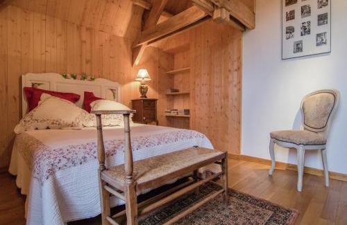 Saint-Bonnet-la-Riviere Villa | Villa with Pool in Corrèze