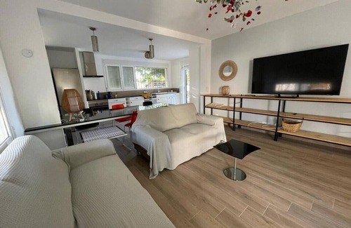 Vinaros Villa | VILLA WITH POOL 9 PERS. 300 M. FROM BEACH