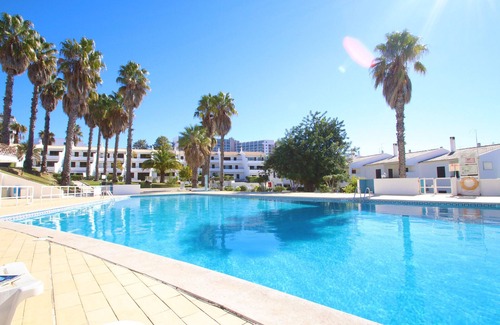 Montechoro Villa | Villa with pool access & BBQ, Albufeira