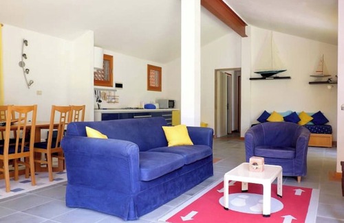 Capo D'arco Cottage | Villa with pool in the park, only 100 meters from the sea