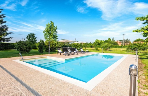 Castelfranco Emilia Villa | Villa with private pool, Casa delle Noci Country House, Pool and Spa
