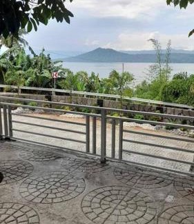 Mataas Na Kahoy Villa | Villa with Private Pool Overlooking Taal Lake